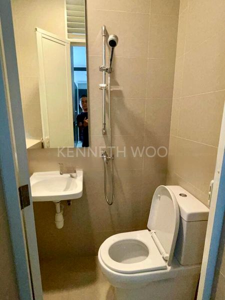 4 Bed Condo for Rent in  The Laurels - Image 8